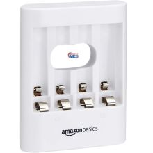 Amazon Basics USB-Übernachtladegerät, weiß.