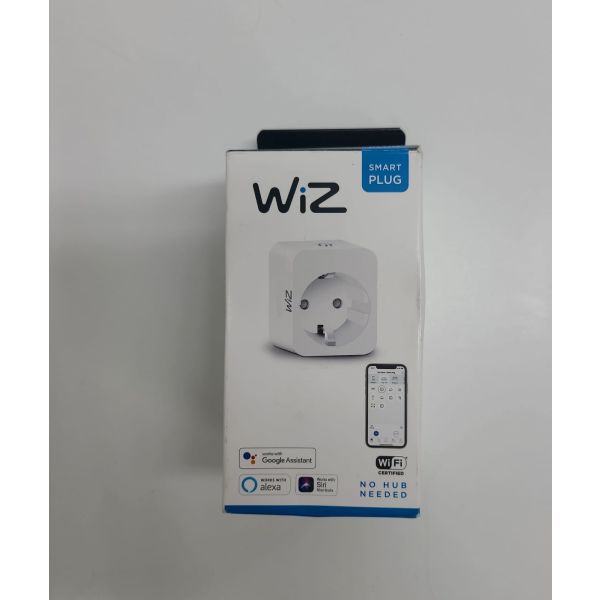 WiZ smart plug